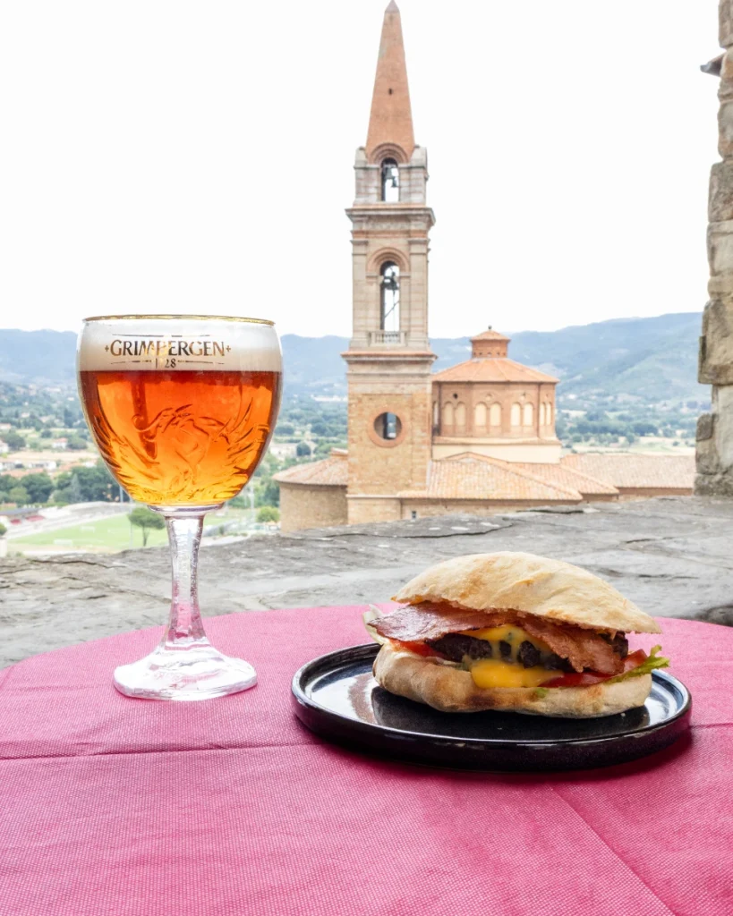 ristorante pizzeria gallo nero cafe le logge castiglion fiorentino 36